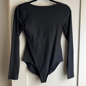 Girlfriend Collective Ava Bateau bodysuit (black)